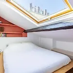 Guestready - Duplex Under The Parisian Rooftops *
