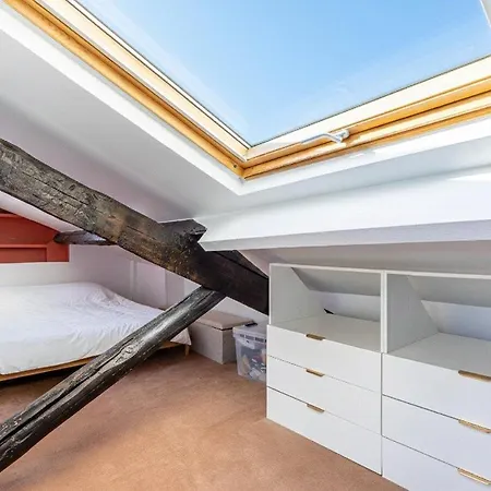 Guestready - Duplex Under The Parisian Rooftops Paříž
